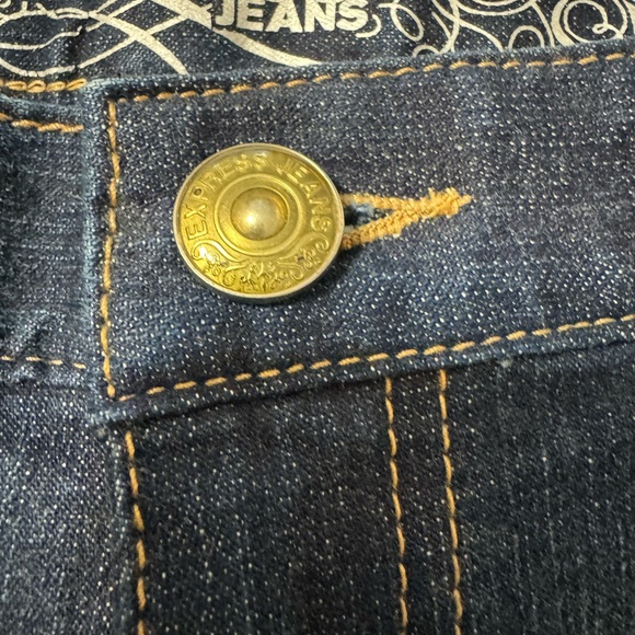 Express jeans  shorts new with tag size 10 - Picture 8 of 9